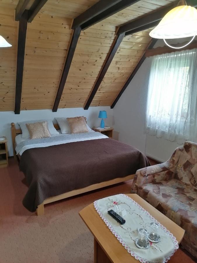 House Jezerka Otel Jezerce Dış mekan fotoğraf